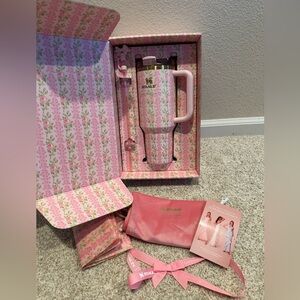 Stanley x LoveShackFancy 40oz Blooming Heirloom